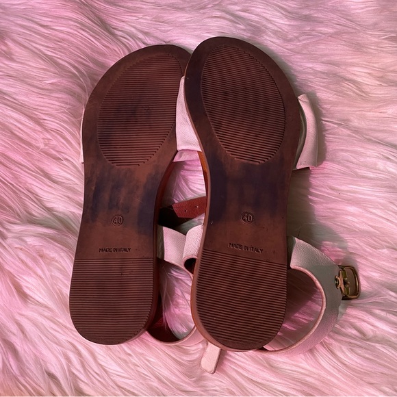 White leather L’intervalle ankle strap sandals - Picture 4 of 4